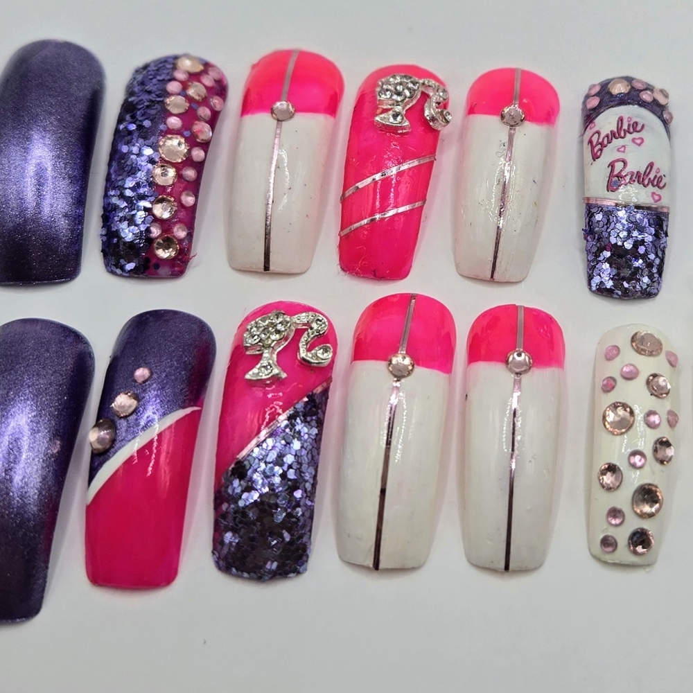 Set of press on nails